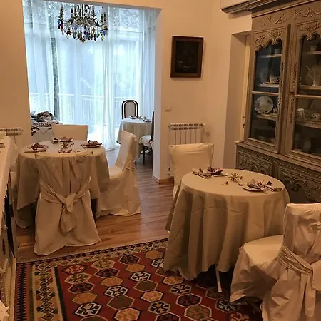 A Casa Della Nonna Bed & Breakfast *
